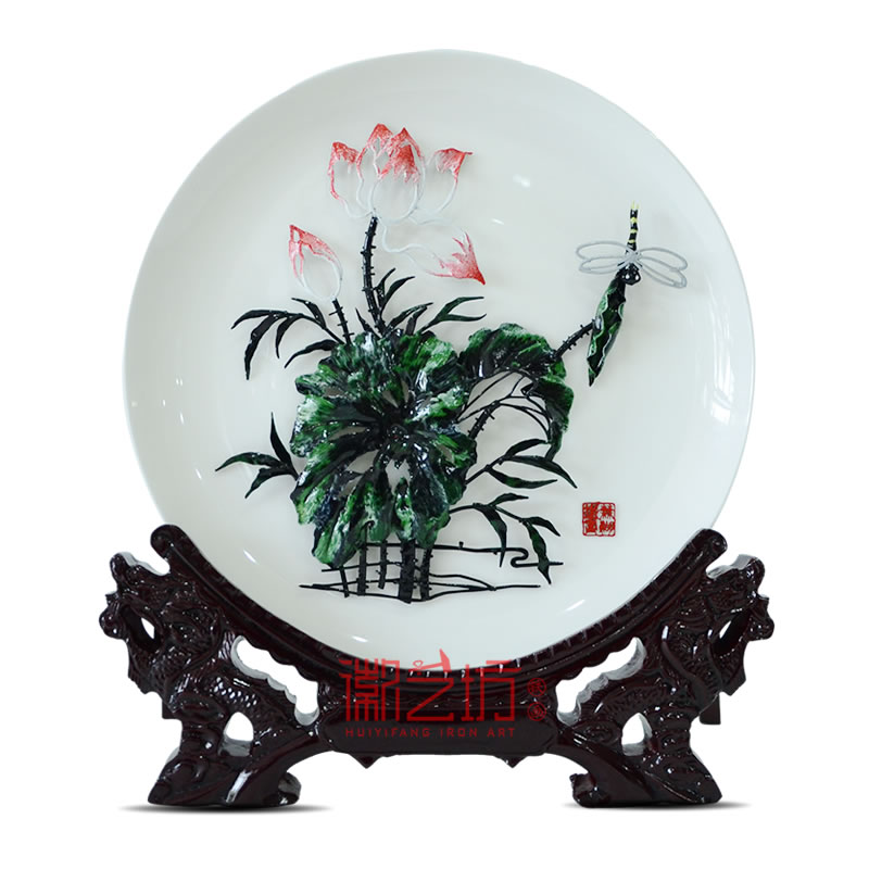 荷花彩色瓷盤蕪湖鐵畫(huà)安徽特色文化手工藝國(guó)家級(jí)非遺