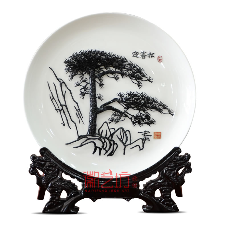 迎客松瓷盤蕪湖鐵畫 單位會(huì)議商務(wù)饋贈(zèng)安徽特色禮品 國(guó)家級(jí)非遺 迎客松瓷盤蕪湖鐵畫 單位會(huì)議商務(wù)饋贈(zèng)安徽特色禮品 國(guó)家級(jí)非遺