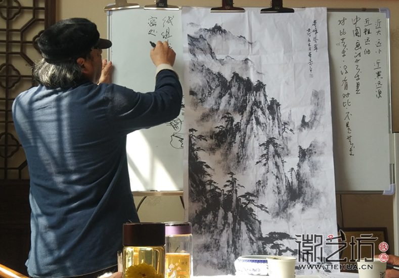 2017.4.15沒(méi)有對(duì)比不是藝術(shù)&mdash;&mdash;鐵畫知行社第四期課程報(bào)道14