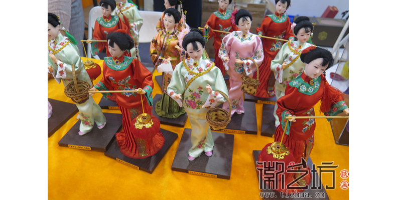 刺繡人物 刺繡人物