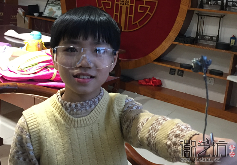 鏡湖小學(xué)鐵畫第七課 (18) 鏡湖小學(xué)鐵畫第七課 (18)