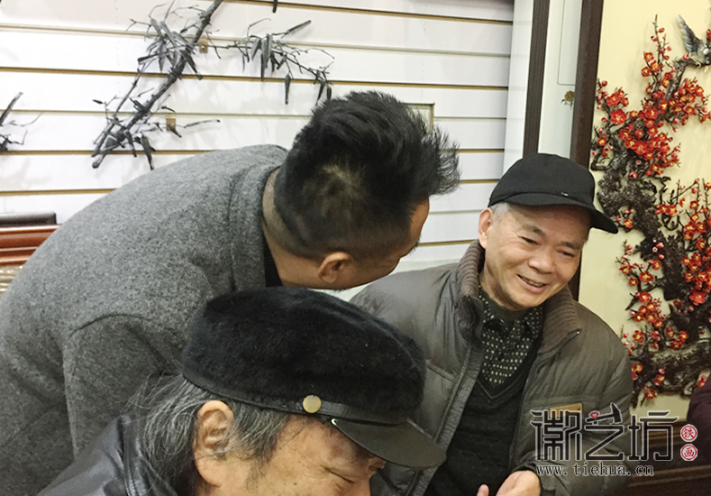 徽藝坊鐵畫2018元旦聯(lián)歡活動回顧 (14)