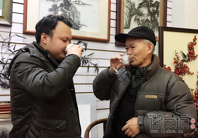 徽藝坊鐵畫2018元旦聯(lián)歡活動回顧 (16)