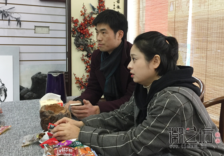 2017.12.28創(chuàng)品會張總一行考察徽藝坊 (6) 2017.12.28創(chuàng)品會張總一行考察徽藝坊 (6)