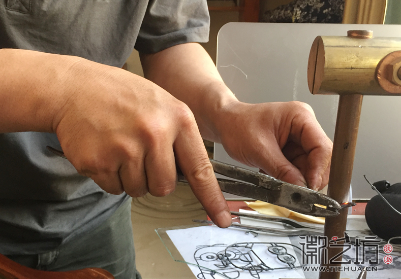 2018.5.8鏡湖小學(xué)鐵畫第十三課 (3)