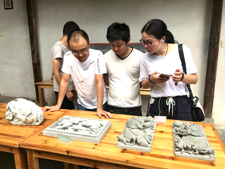 徽州磚雕藝術(shù)學(xué)員結(jié)業(yè)作品展 (1)