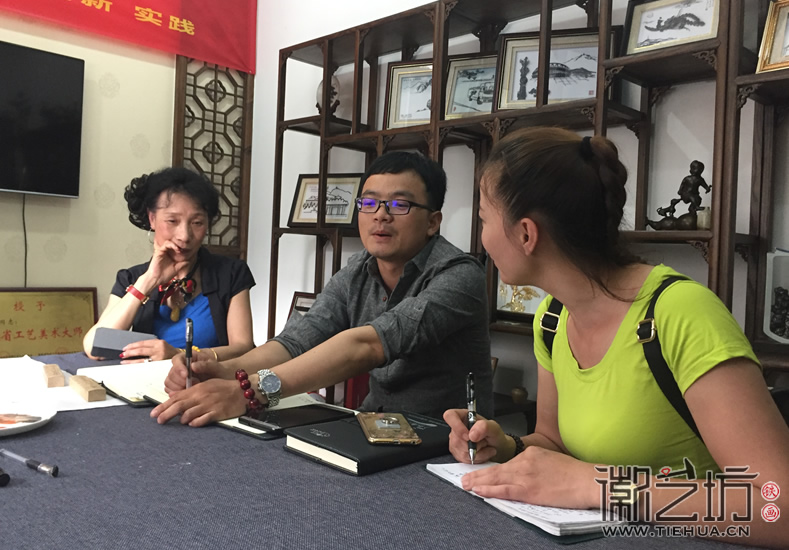 2017.6.3蕪湖電視臺蕪湖日報來徽藝坊采訪9