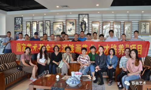 走進(jìn)國(guó)家鐵畫(huà)傳人儲(chǔ)金霞大師11