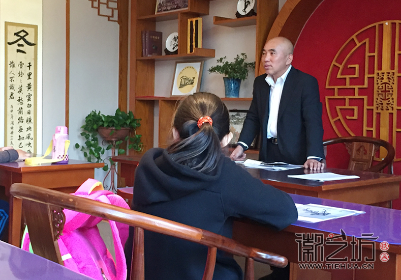 徽藝坊魏民春給小朋友們上了一堂生動的鐵畫課 (3) 徽藝坊魏民春給小朋友們上了一堂生動的鐵畫課 (3)