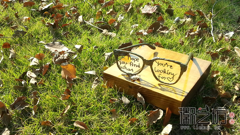 匠心傳承 賀上海大豪眼鏡店開業(yè)大吉禮品定制案例 匠心傳承 賀上海大豪眼鏡店開業(yè)大吉禮品定制案例