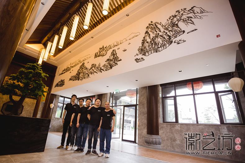 地方文化  徽派特色 鳩茲古鎮(zhèn)綠心谷酒店大堂裝飾壁畫(huà)《百里皖江圖》/《徽派馬頭墻》