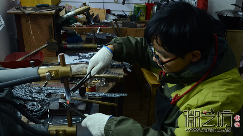 2017.3.8橡膠技術(shù)交流會(huì)鐵畫禮品定制案例14